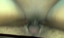 印度熟女在自制视频中被她的继兄操屁股